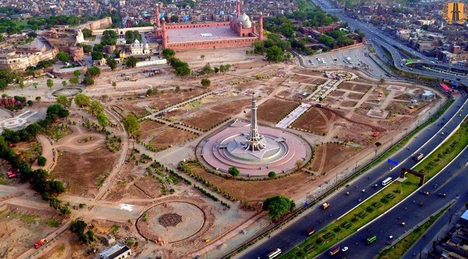 greater-iqbal-park-lahore-minar-e-pakistan-bird-view-under-development